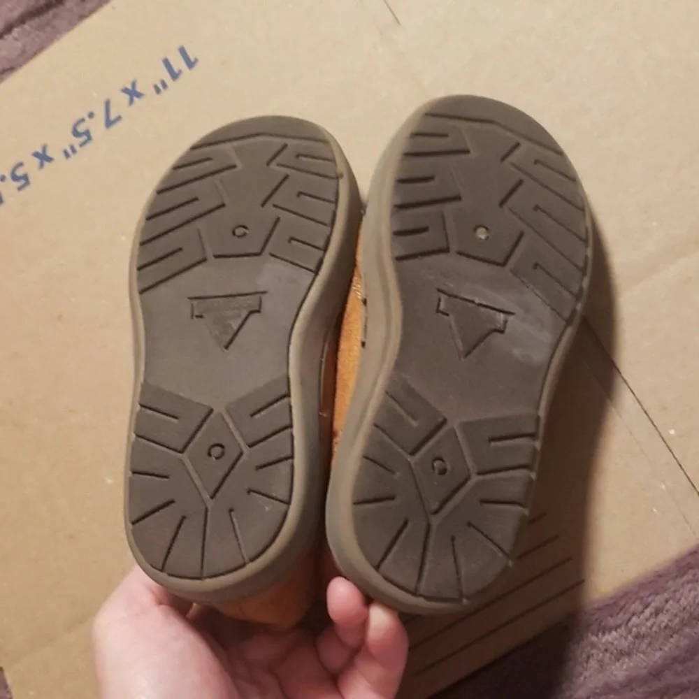 Toddler‎ shoes size 12